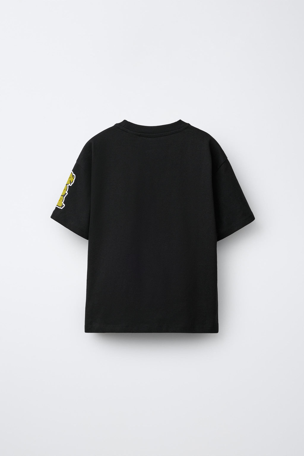 CAMISETA POCHACCO AND HIS FRIENDS  SANRIO / Negro - Zara фото 3