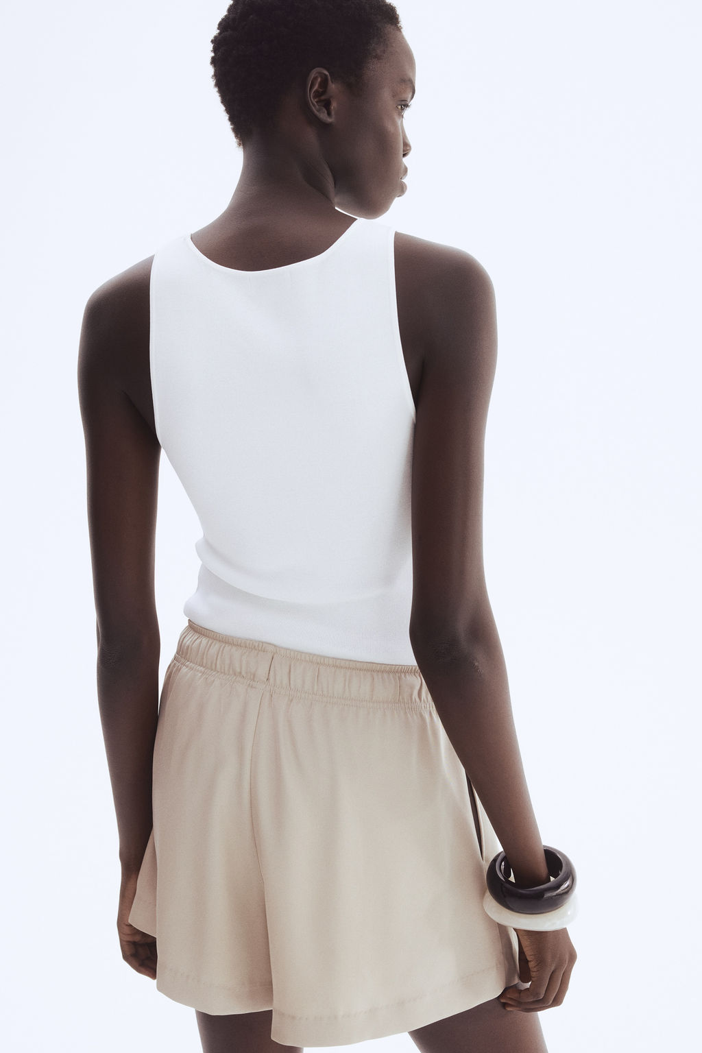 Pantal?n corto de sarga con cord?n de ajuste - H&m фото 7