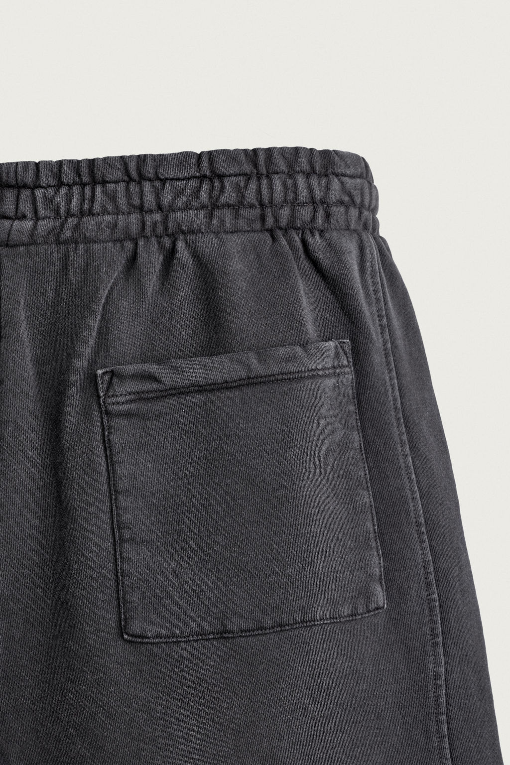 BERMUDA JOGGER B?SICA LAVADA / Antracita oscuro - Zara фото 13