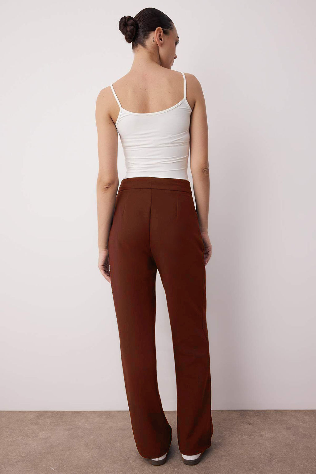 Kahverengi Wide Leg/Genis Paca Dokuma Kumas Pantolon TWOAW22PL0139