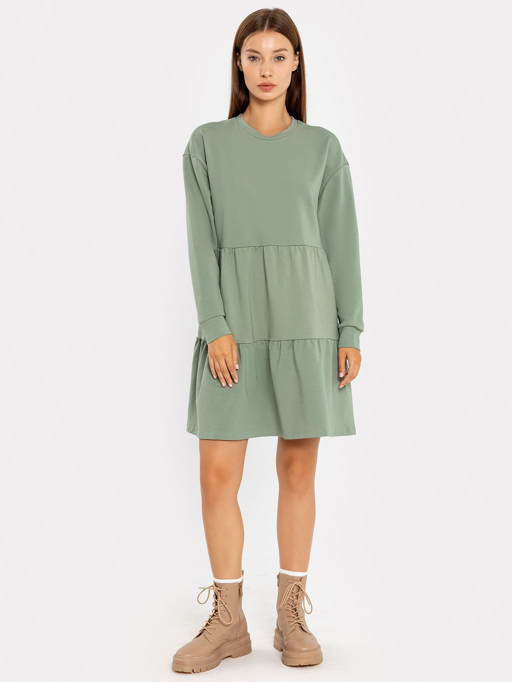 Платье женское в зеленом оттенке