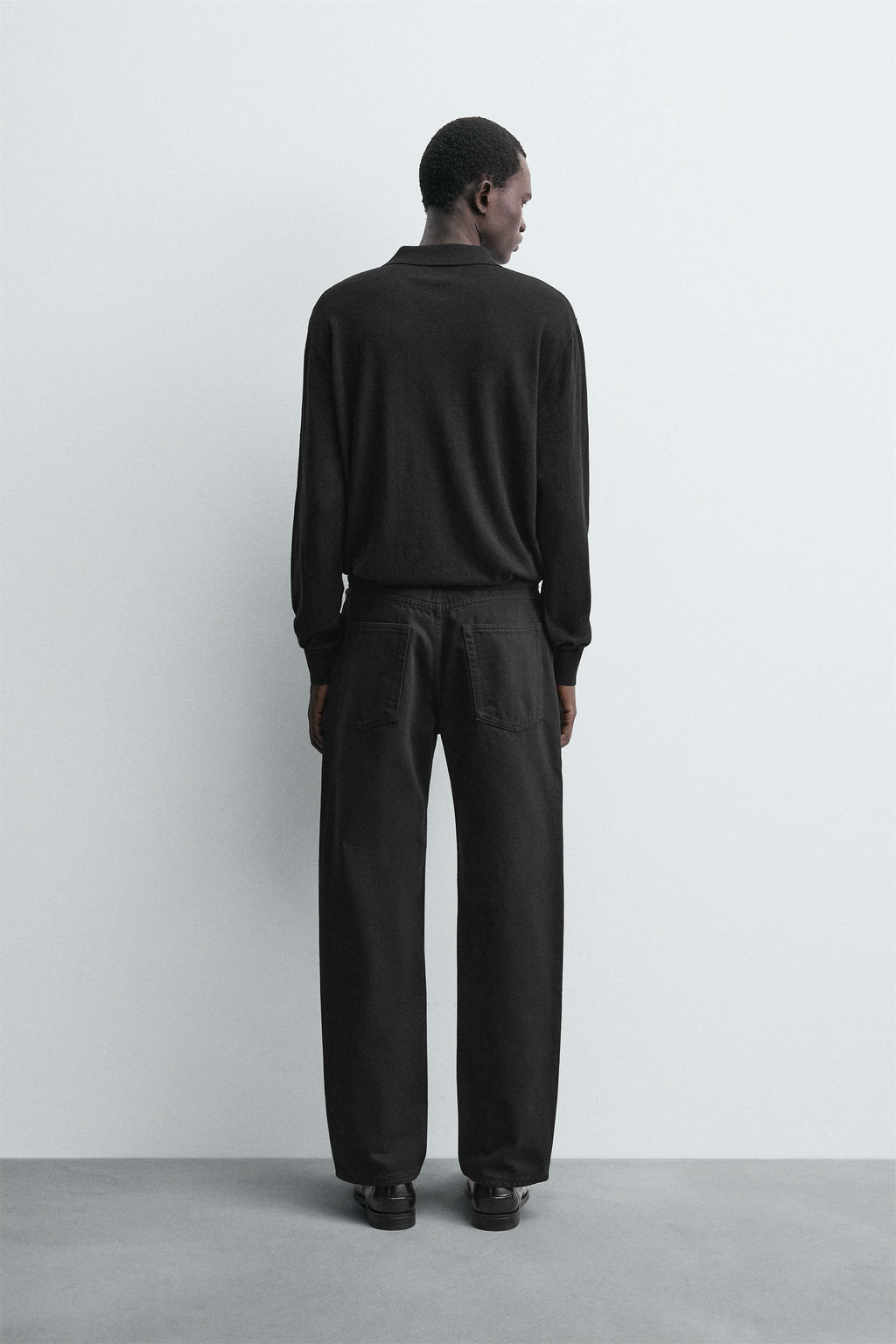 STRAIGHT ANKLE FIT JEANS