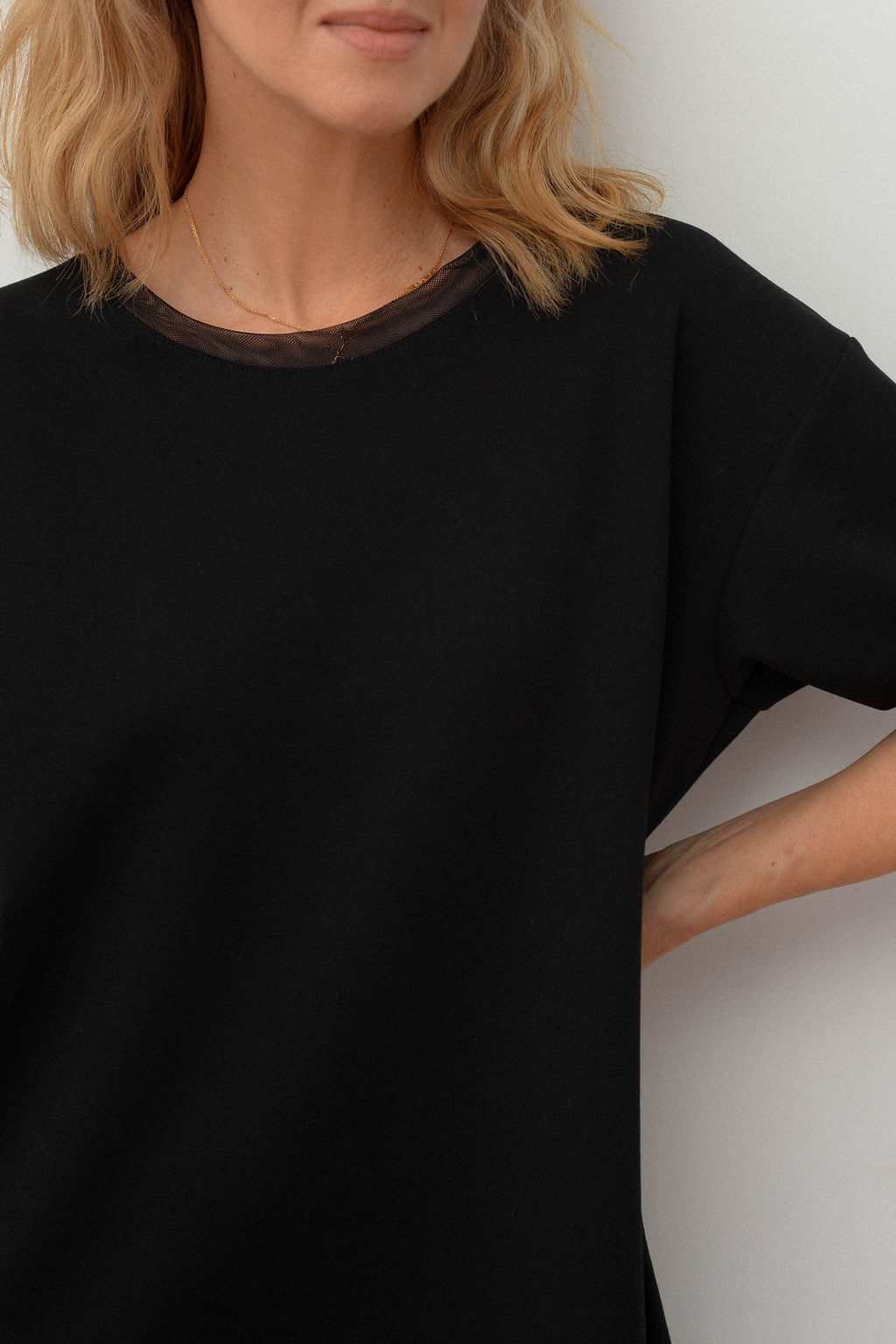 Платье с меховым воротником