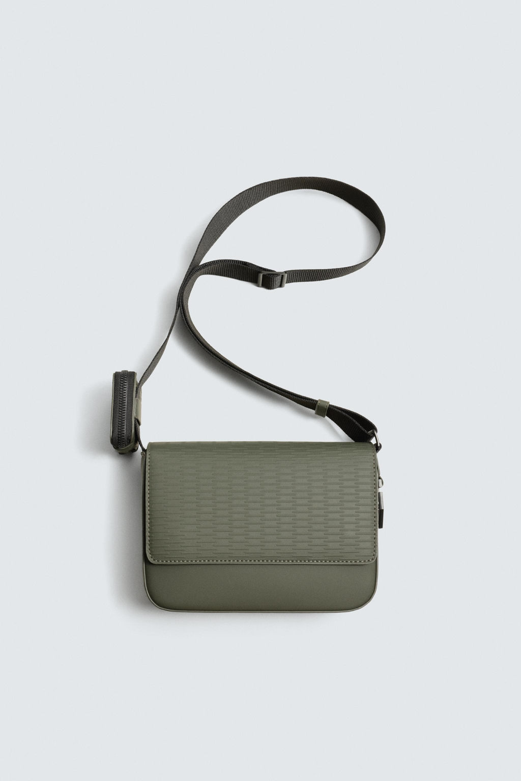 RUBBERISED TEXTURED CROSSBODY BAG - Zara фото 3