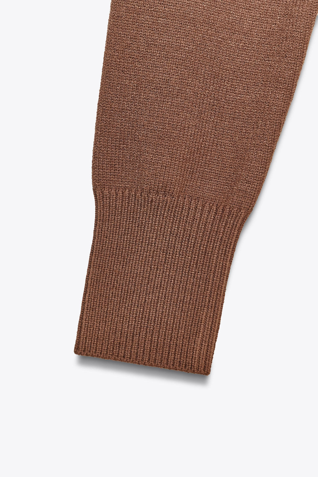 CROPPED KNIT SWEATER WITH SHOULDER PADS