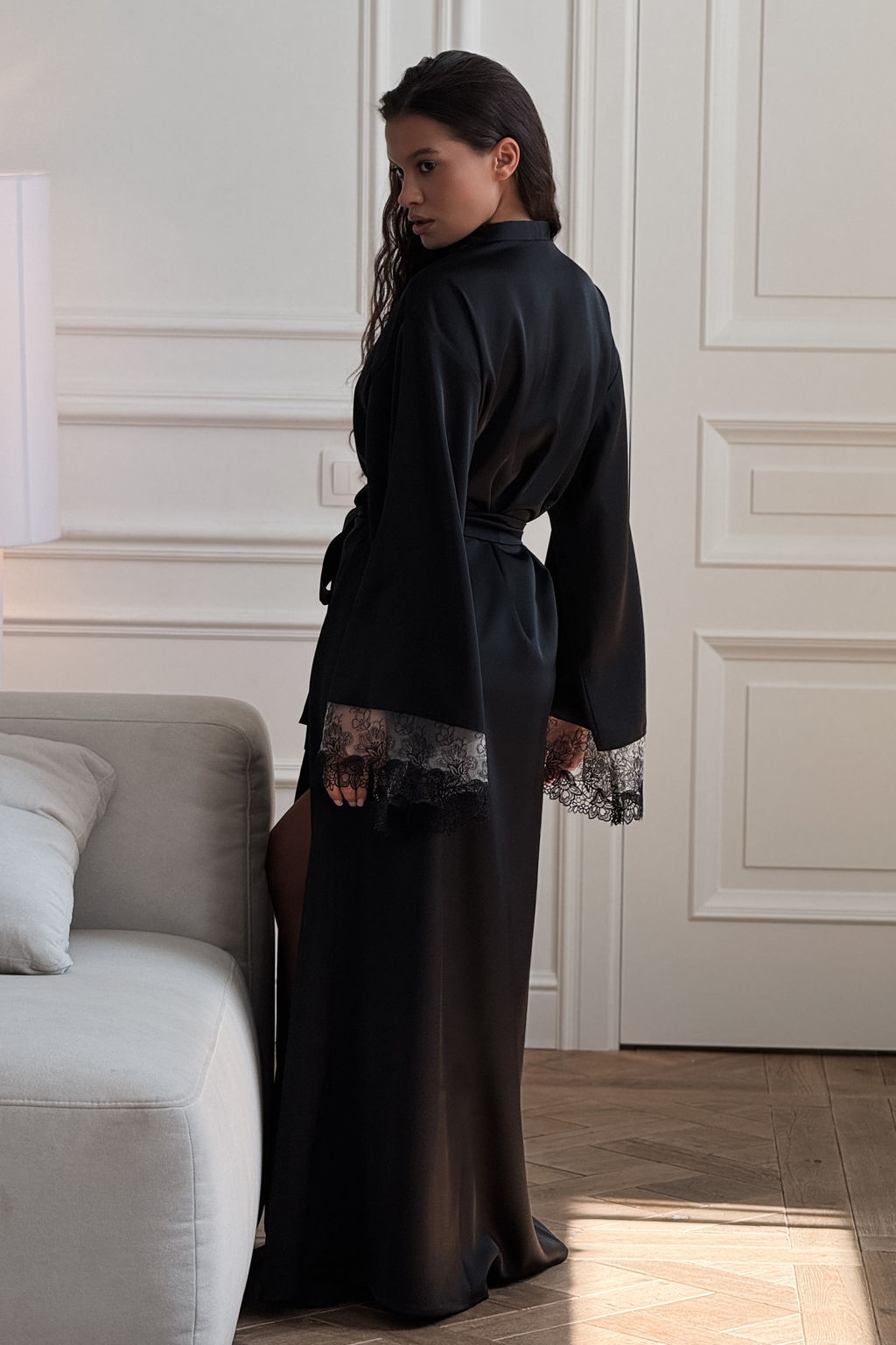 0443-NB ЧЕРНЫЙ ХАЛАТ