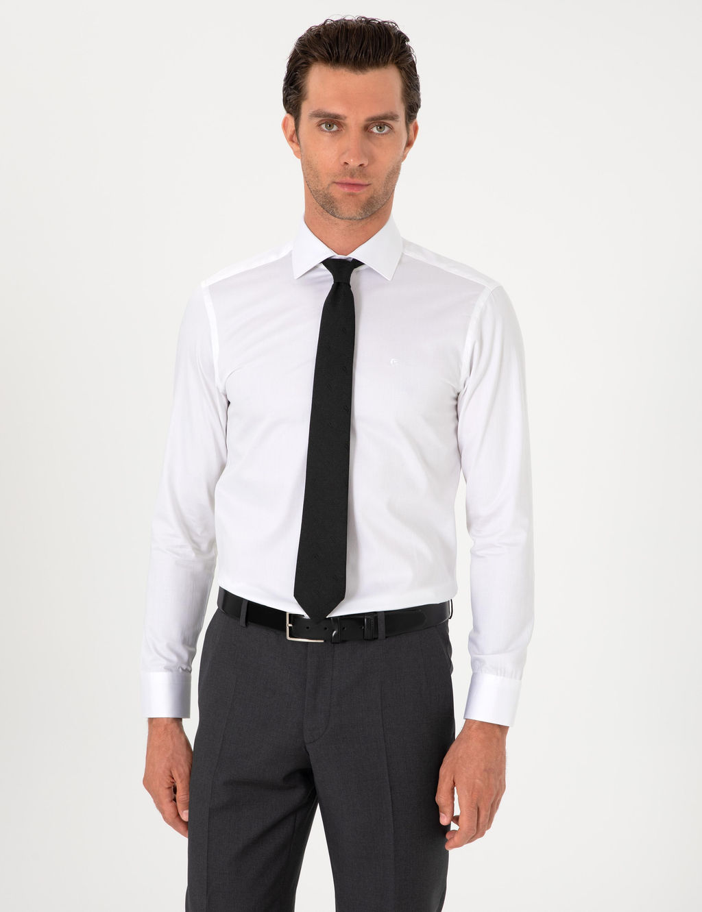 Beyaz Slim Fit Pamuklu Yar_m _talyan Yaka Basic G_mlek