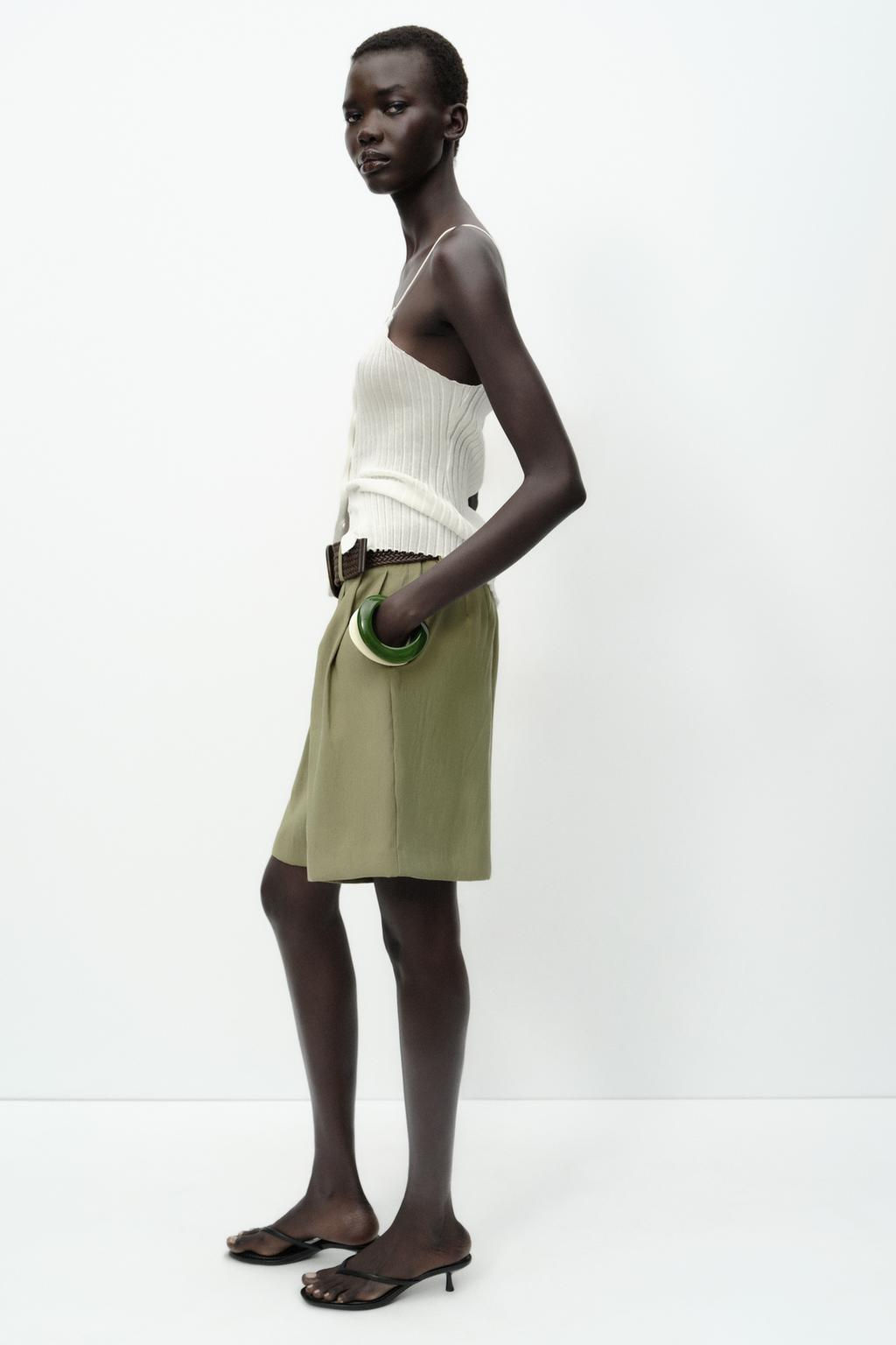 BERMUDA SHORTS WITH DARTS AND BELT - Zara фото 18