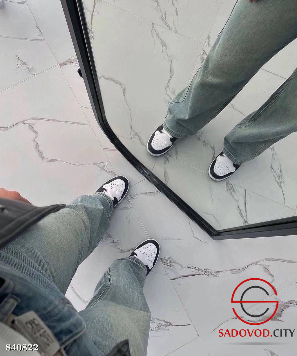 Джинсы с высокой посадкой