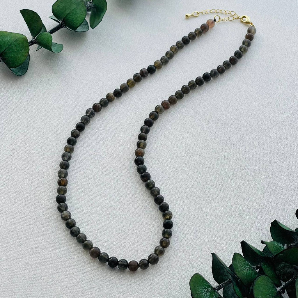 Бусы из Кошачьего глаза "Скаполит"