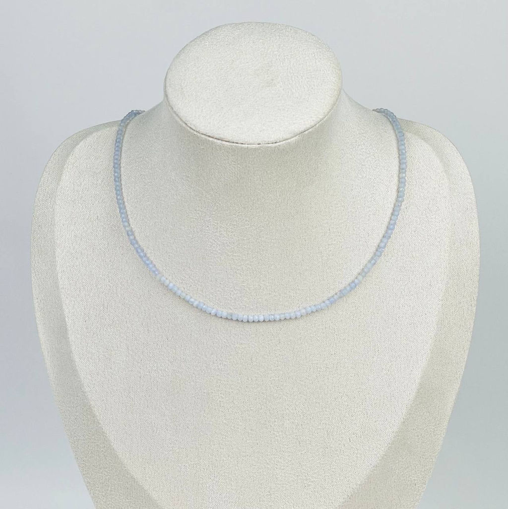 Колье из Голубого гата