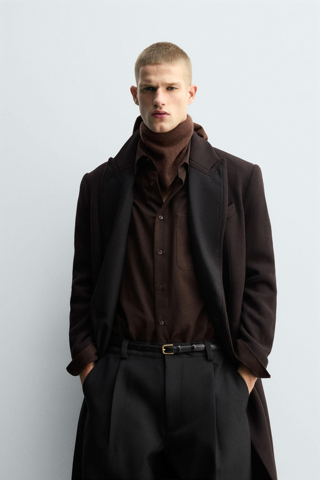 CONTRAST LAPEL WOOL COAT - Zara фото 2