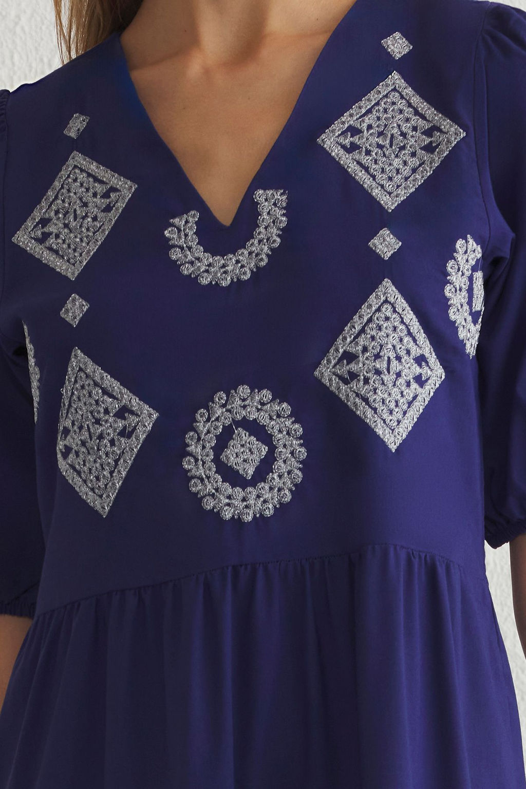 Lacivert Duz Kesim Nak?sl? Maxi Dokuma Elbise TWOSS25EL00058 - Trendyolmilla фото 3