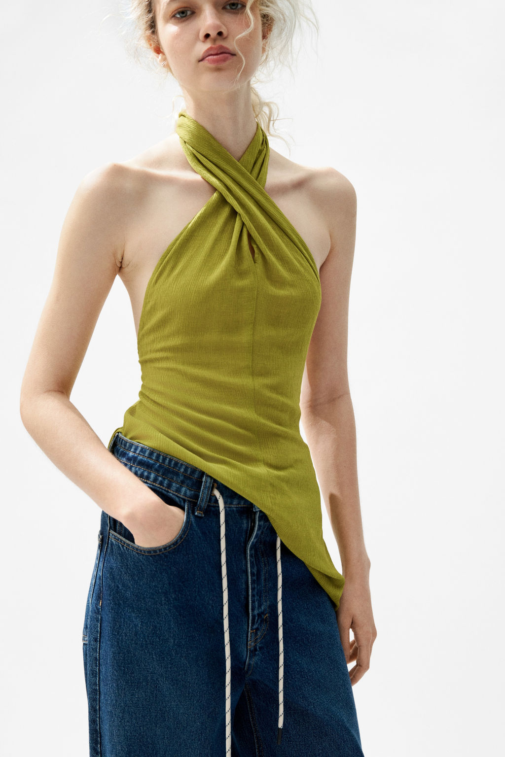 Top halter con efecto arrugado - H&m фото 5