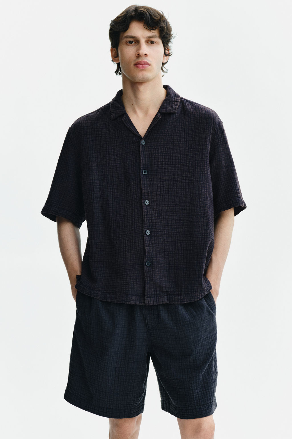 Camisa de muselina de manga corta Relaxed Fit - H&m фото 5