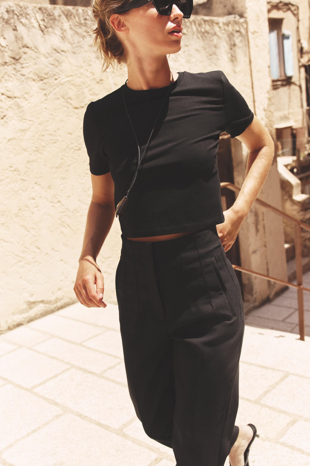 CROPPED STRETCH T-SHIRT - Zara фото 104