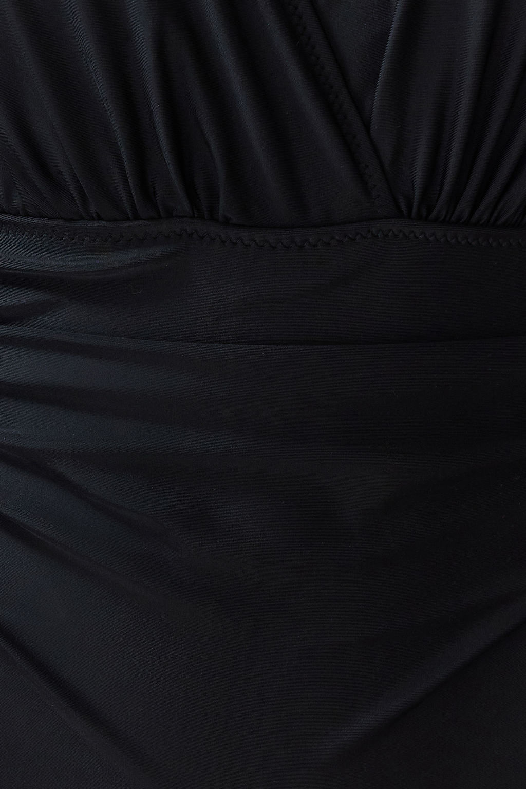 TRENDYOLMILLA Siyah Derin V Yaka Drapeli Regular Mayo TBESS24MA00144  фото 4