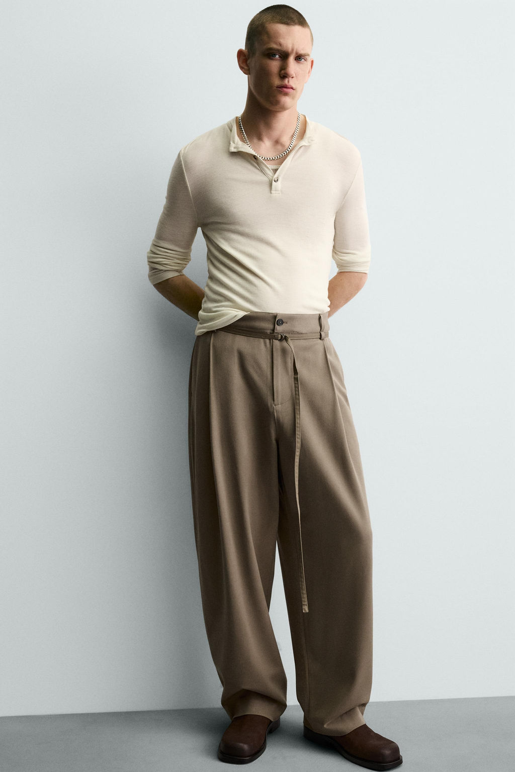 BALLOON FIT TROUSERS WITH PLEATS AND BELT - Zara фото 5