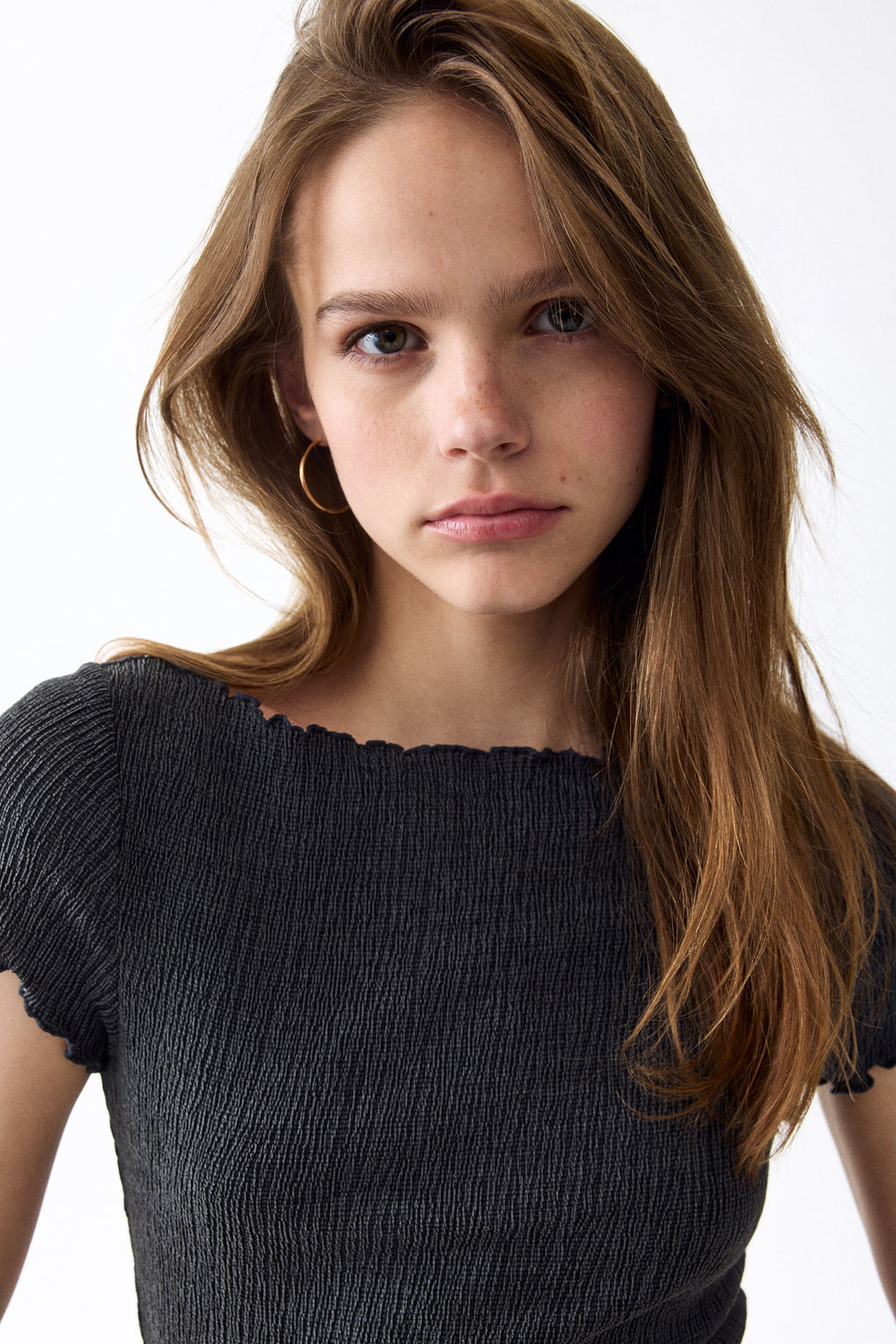 Top efecto arrugado con escote barco - H&m фото 4