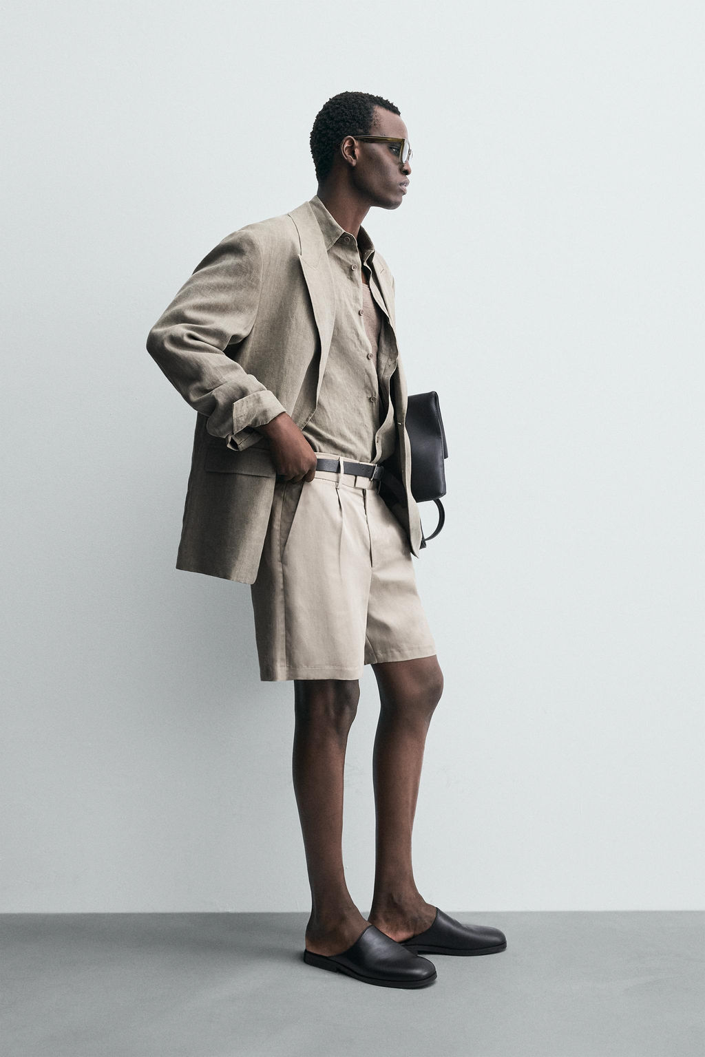 RELAXED FIT PLEATED BERMUDA SHORTS - Zara фото 4
