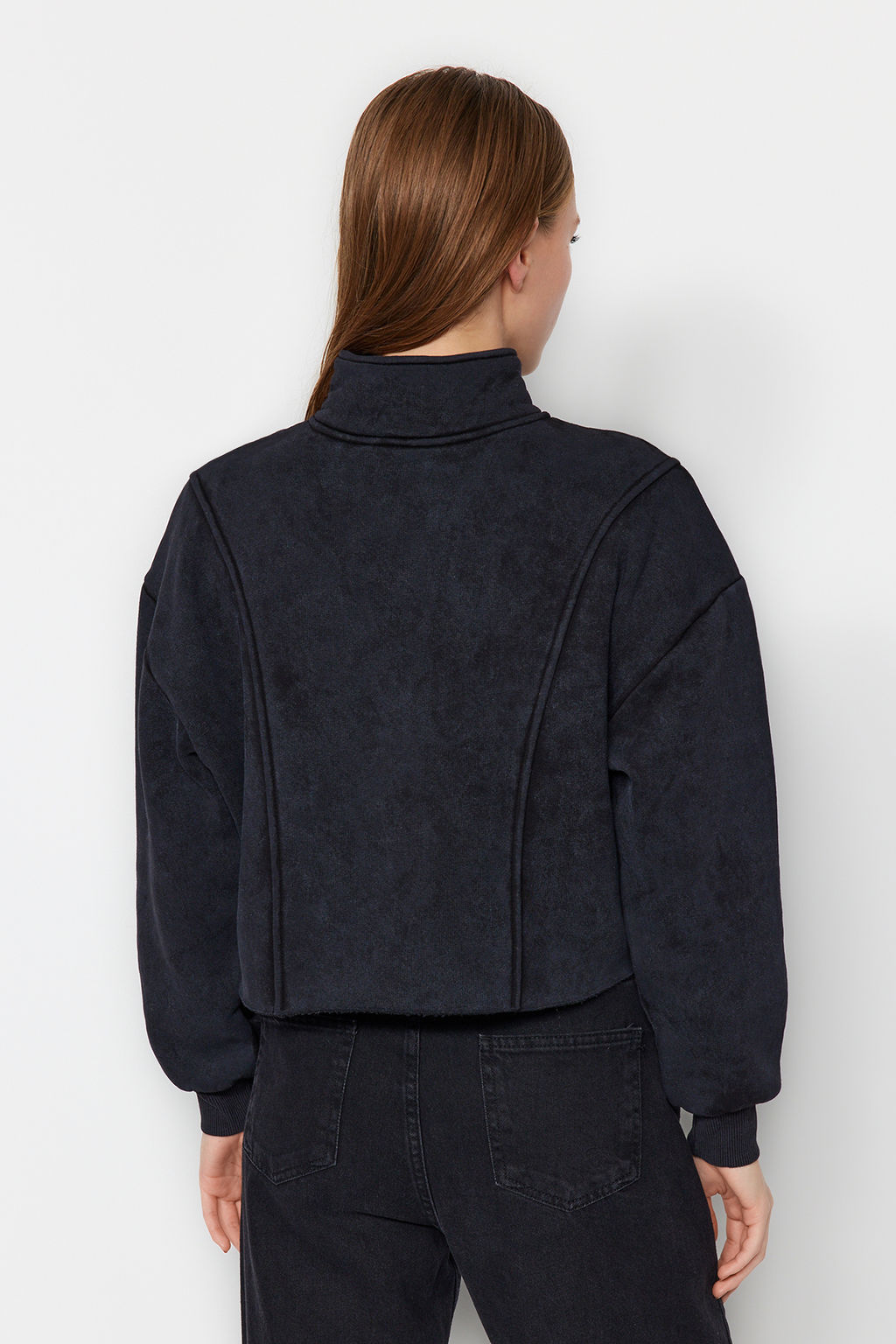 TRENDYOLMILLA Antrasit Eskitme/Soluk Efektli Rahat Kesim Crop Kal?n Ici Polarl? Orme Sweatshirt TWOAW24SW00243 фото 6