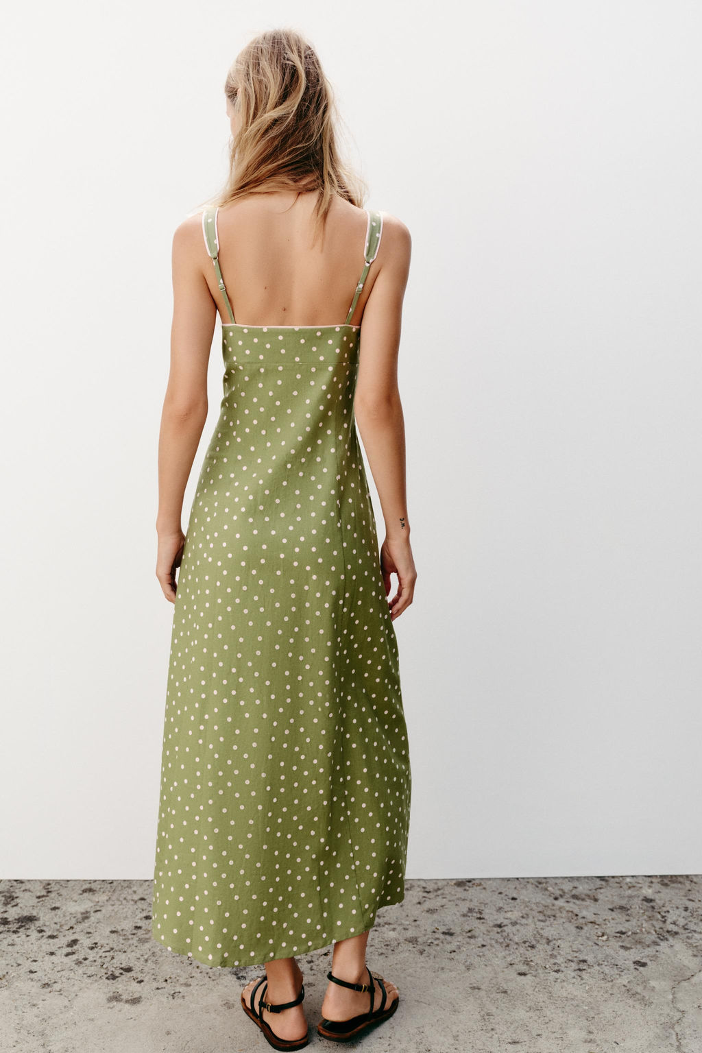 VESTIDO MIDI LUNARES CON LINO / Multicolor
