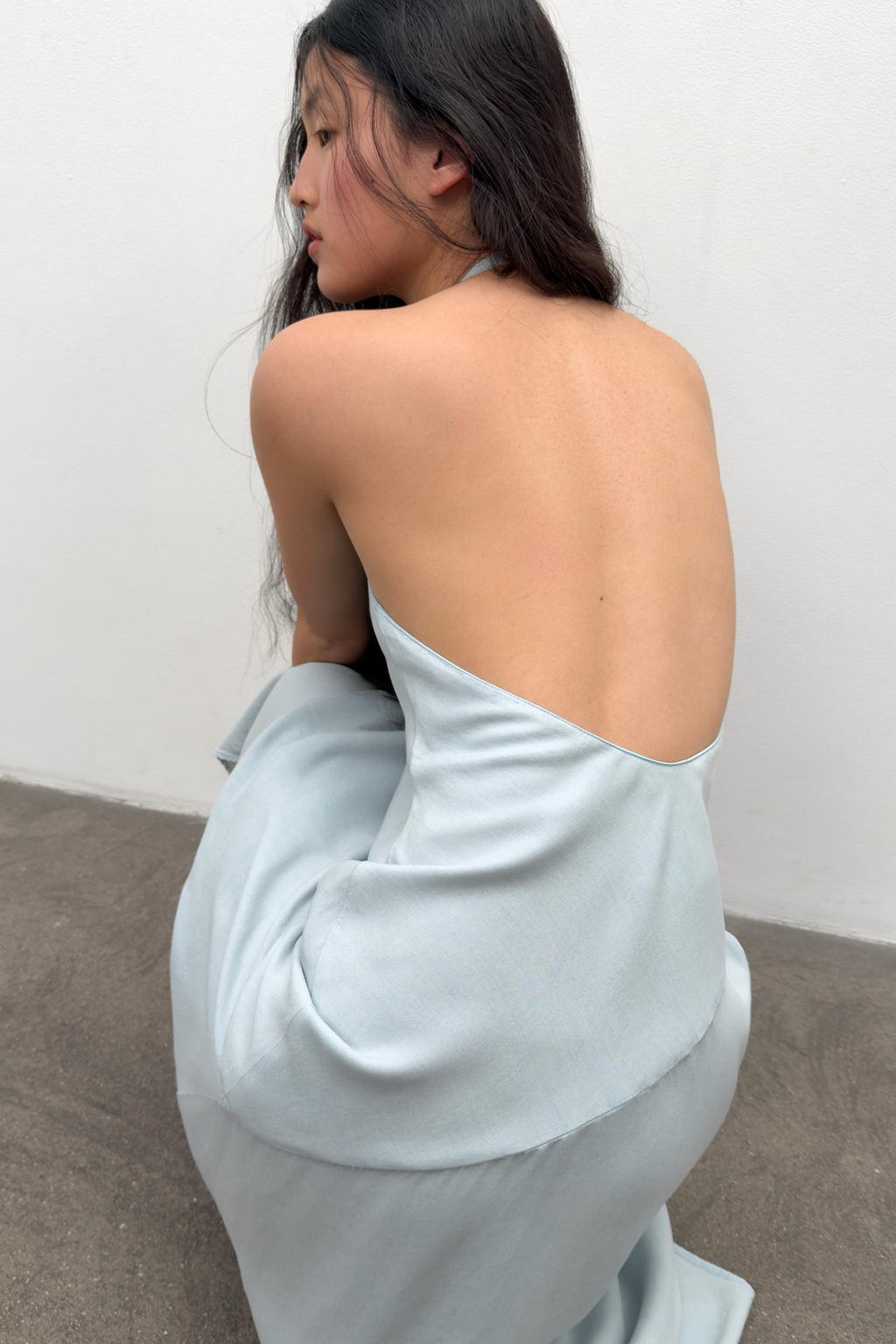 VESTIDO HALTER FLUIDO / Azul claro - Zara фото 5