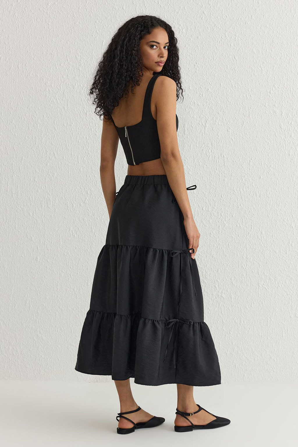 TRENDYOLMILLA Siyah Parasut Kumas Kurdele Detayl? A-line Maxi Boy Dokuma Etek TWOSS25ET00033 фото 5