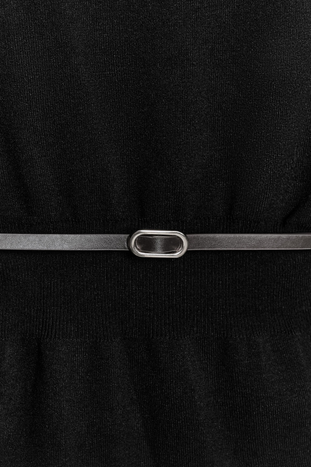TOP PUNTO CINTUR?N / Negro