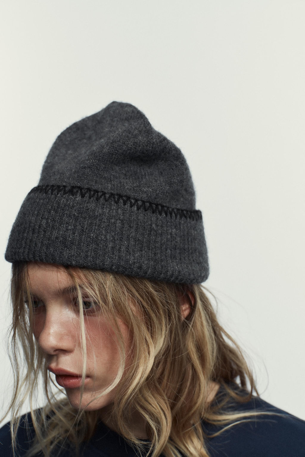 CONTRAST KNIT BEANIE - Zara фото 2