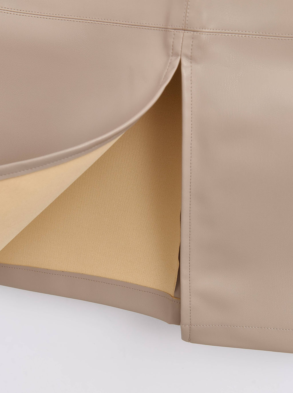 CONTE Юбка под кожу с разрезом сзади LU 1410 light cappuccino light cappuccino