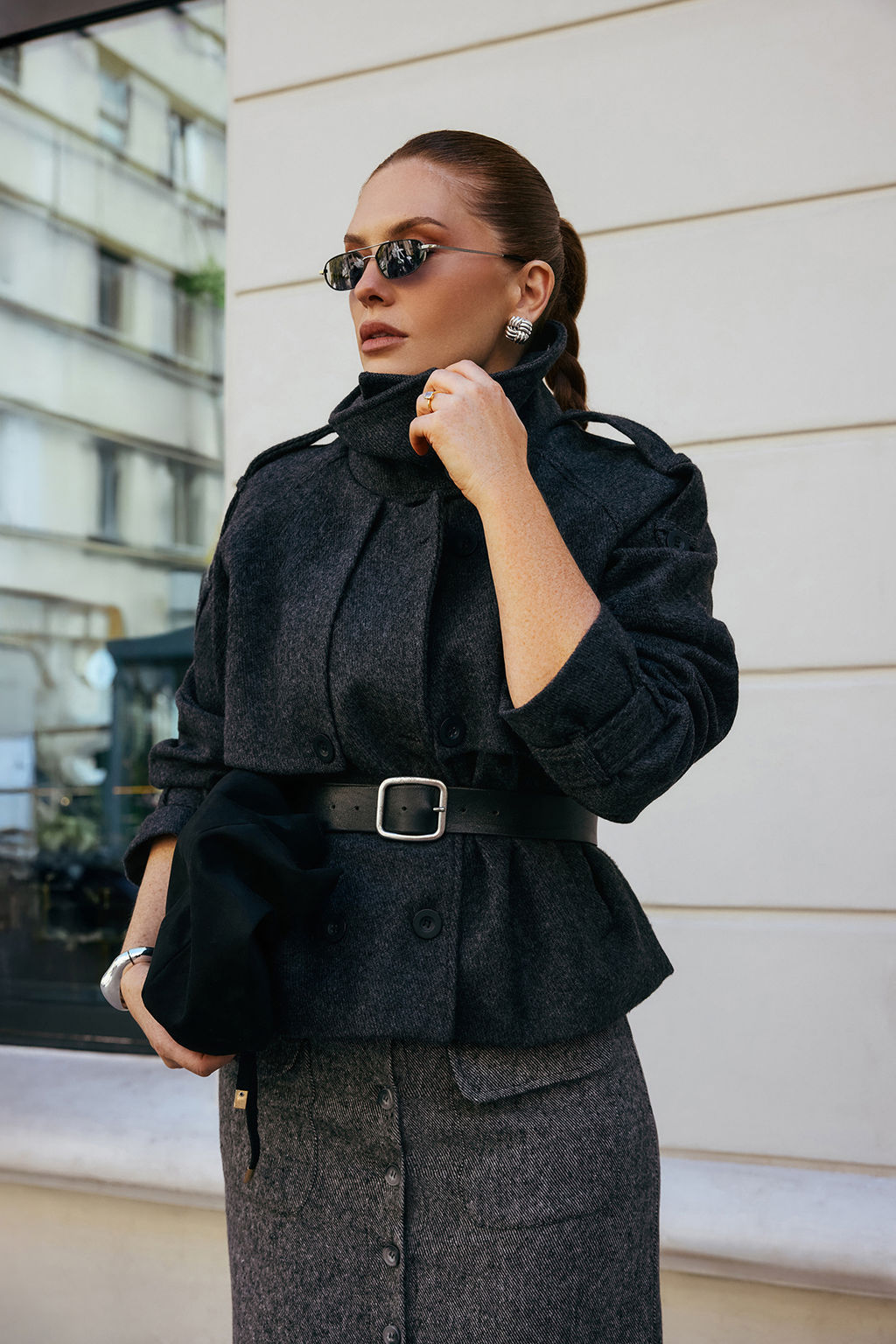 Koyu Gri Diagonel Kruvaze Oversize Midi Kase Kaban TWOAW26KB00040 - Trendyolmilla фото 9