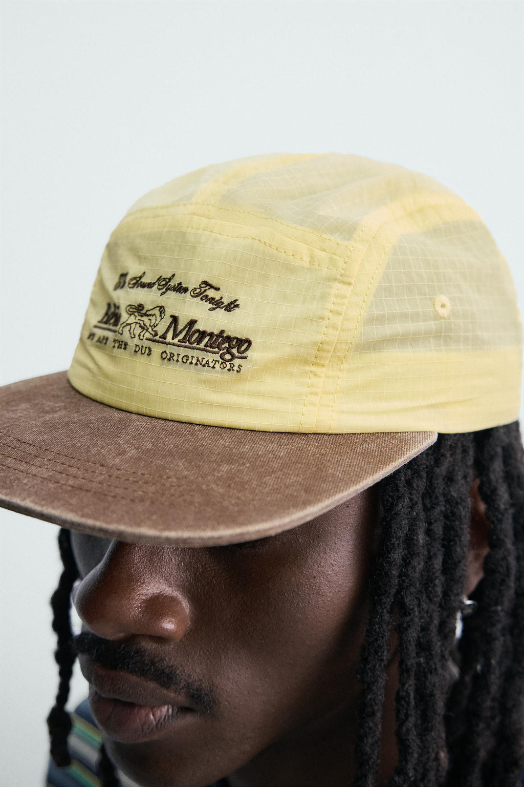 Кепка Visor Plano Bordado Contraste желтая