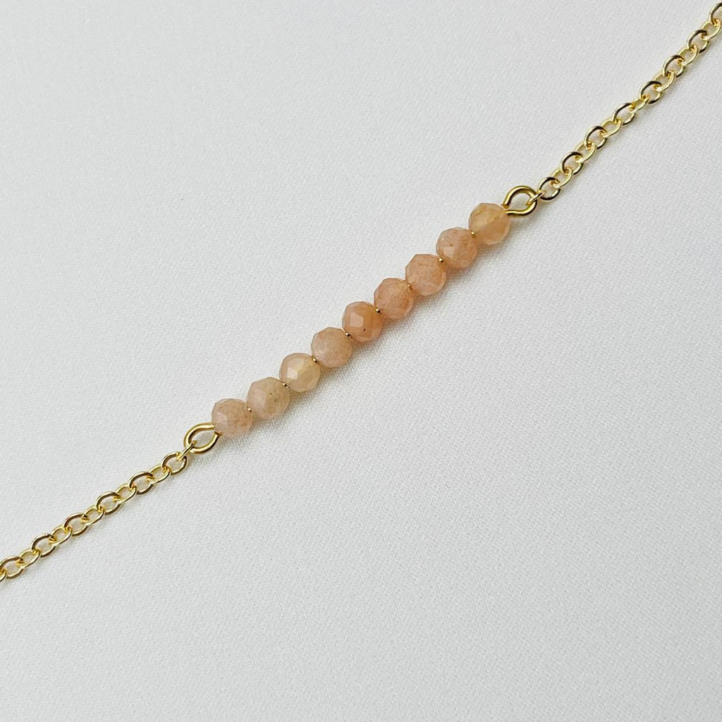 Колье на цепочке с Лунным камнем и подвеской "Кошка" 42 см +