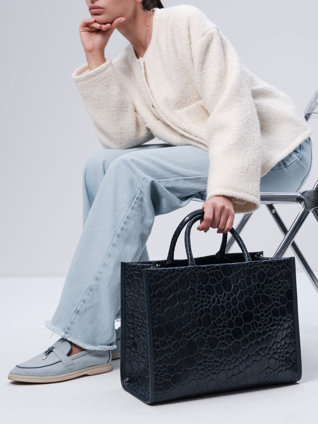 Сумка кожаная шоппер Deboro 30638 синий камень