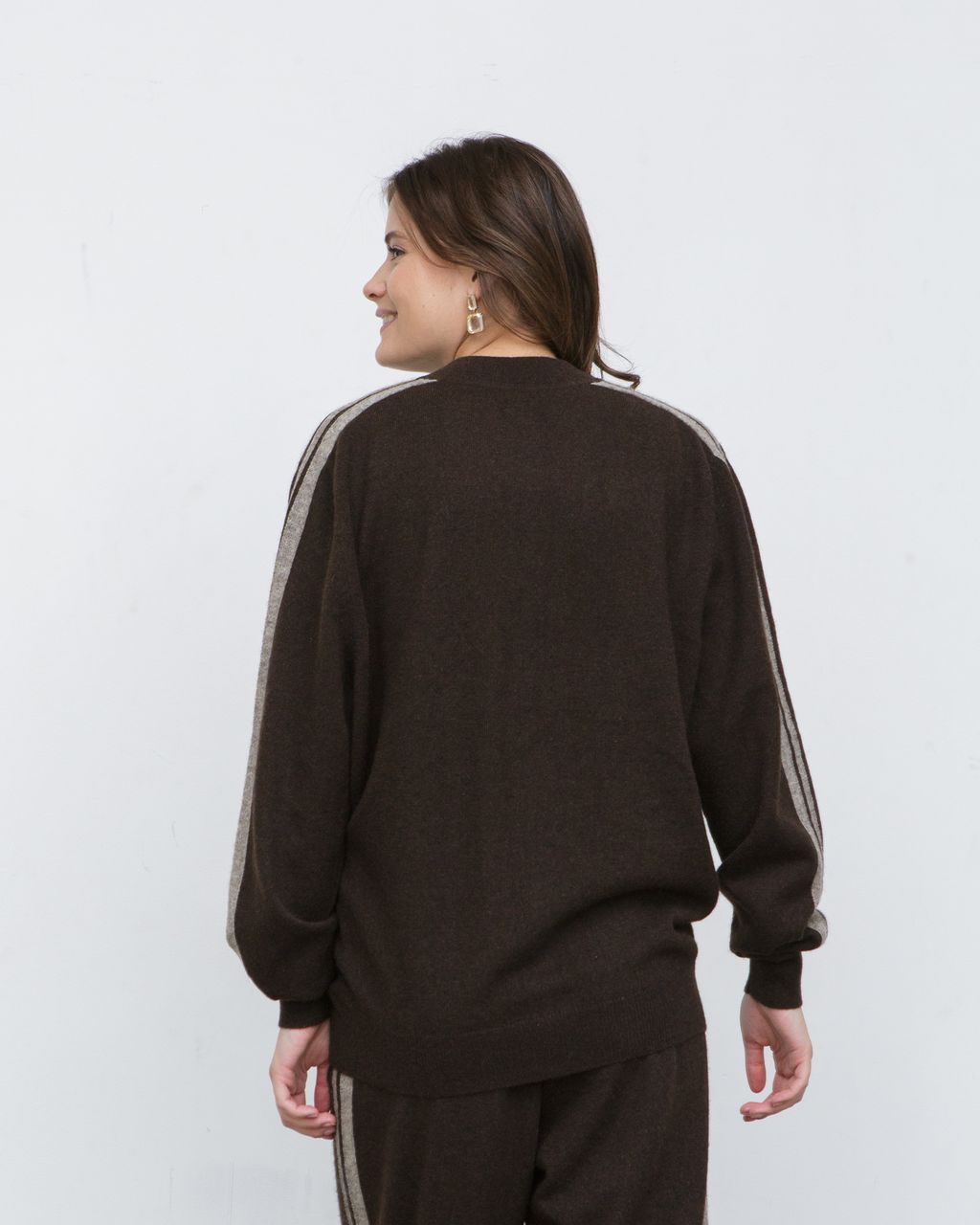 Джемпер из пуха яка 08336 темно-коричневый