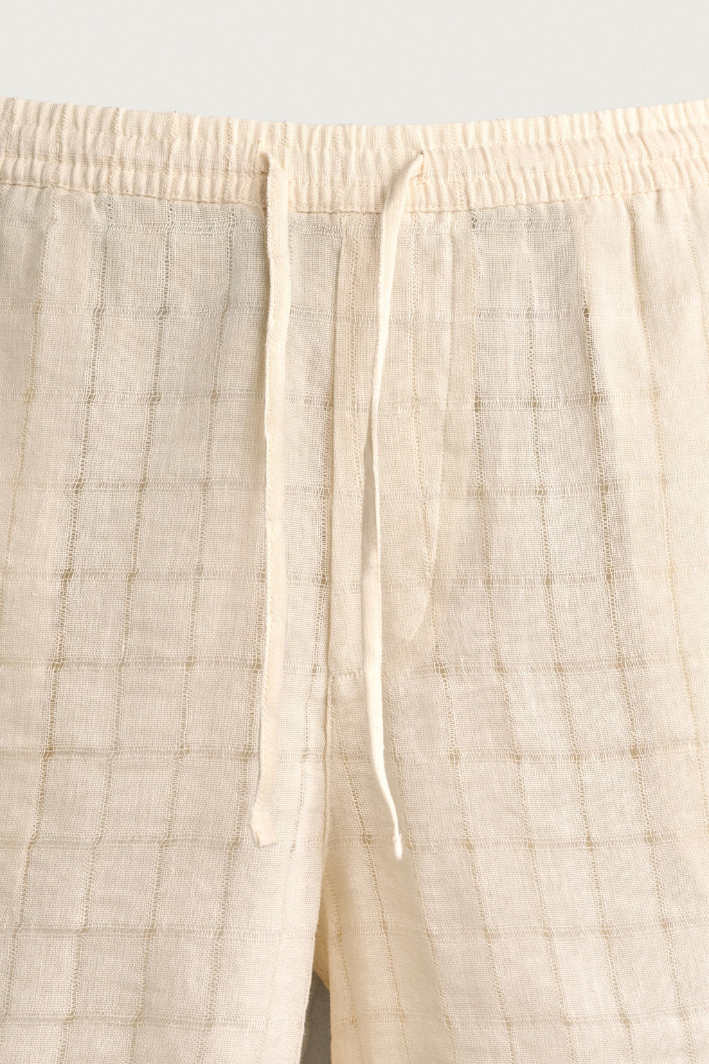BERMUDA JACQUARD CUADROS LINO - ALGOD?N / Crudo - Zara фото 7