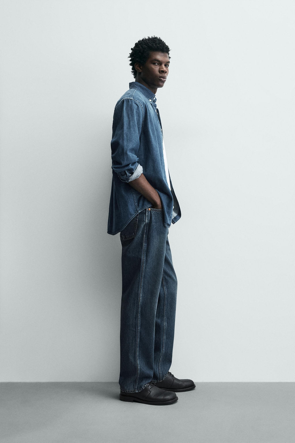 STRAIGHT-LEG JEANS - Zara фото 4