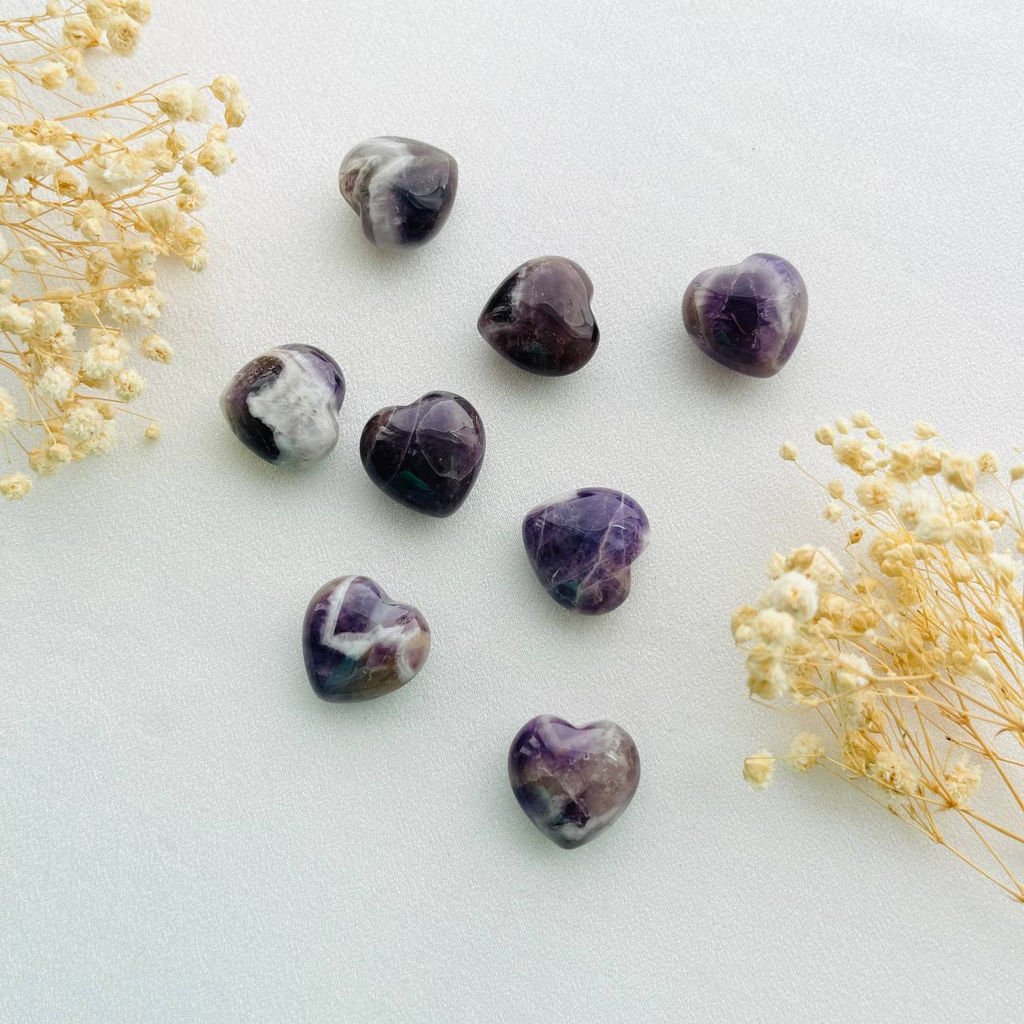 Сердце из кварцевого Аметиста