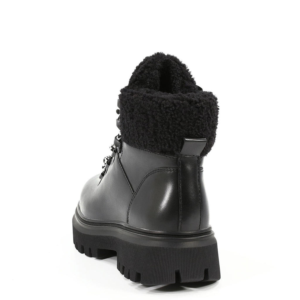 Ботинки для школьников-девочек