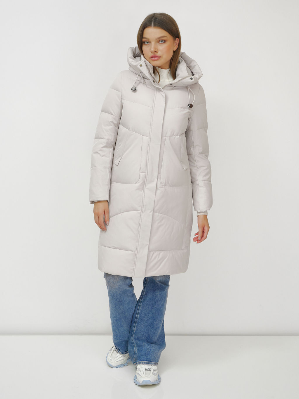 Куртка зимняя с капюшоном удлиненная стеганная бежевого цвета 9650B - Mtforce фото 13