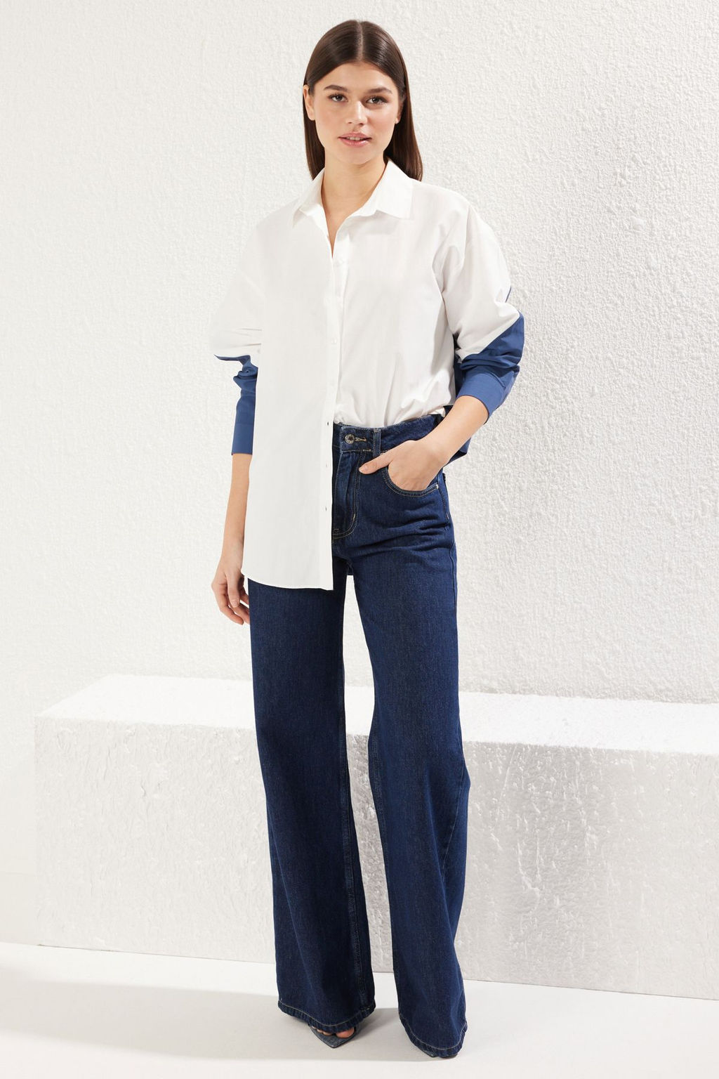 TRENDYOLMILLA Ekru Renk Bloklu Boyfriend Genis Kal?p Dokuma Gomlek TWOSS23GO00393  фото 2