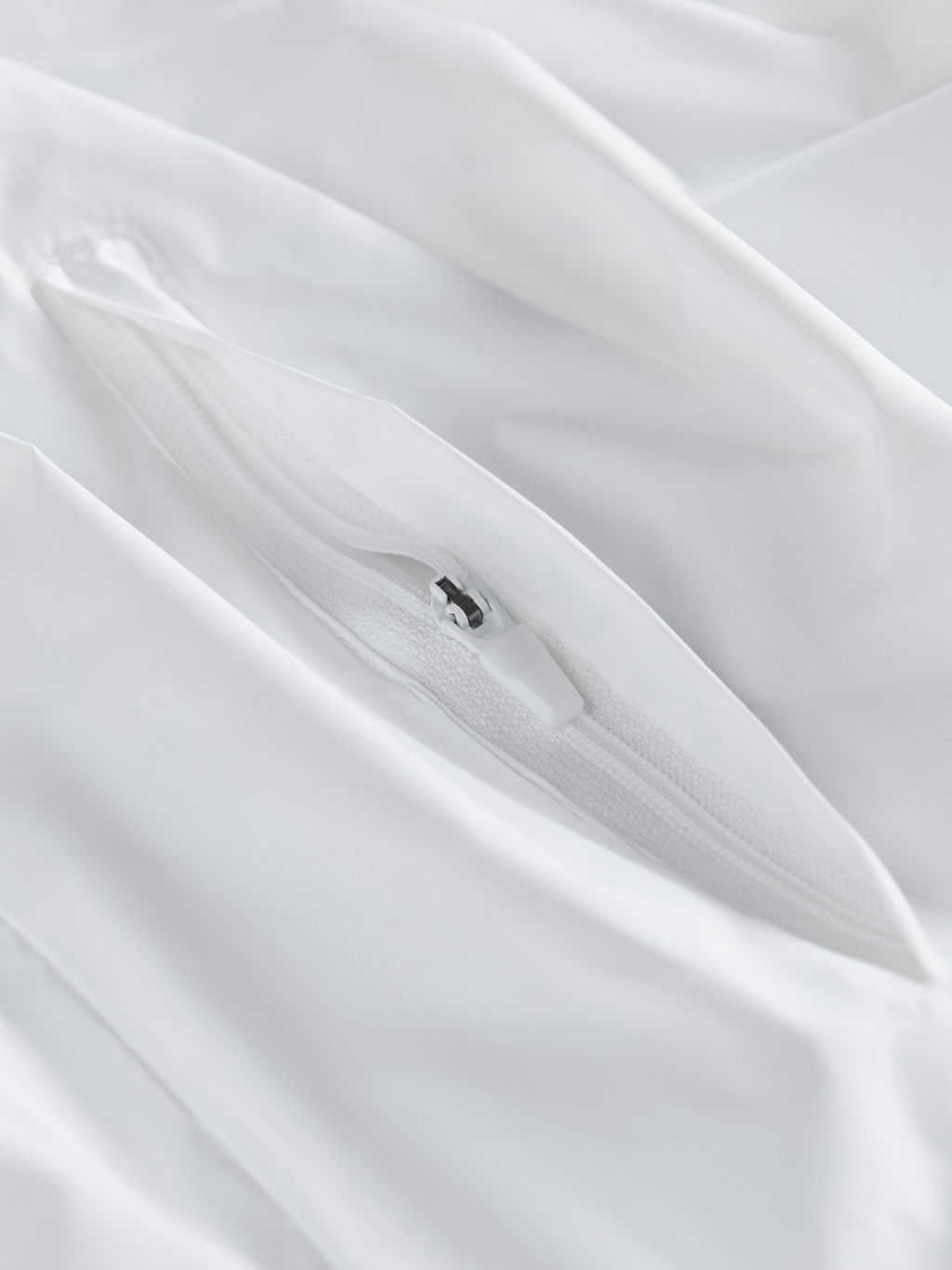 Ветровка FN Storm White