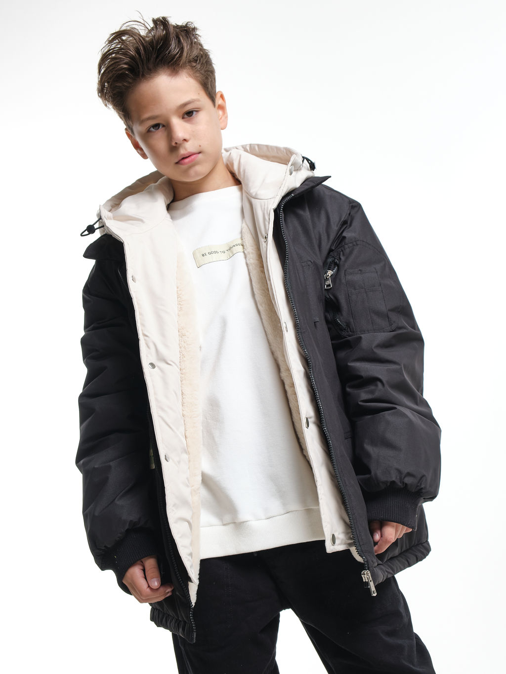 Куртка для мальчика утепленная 33-8215 черный