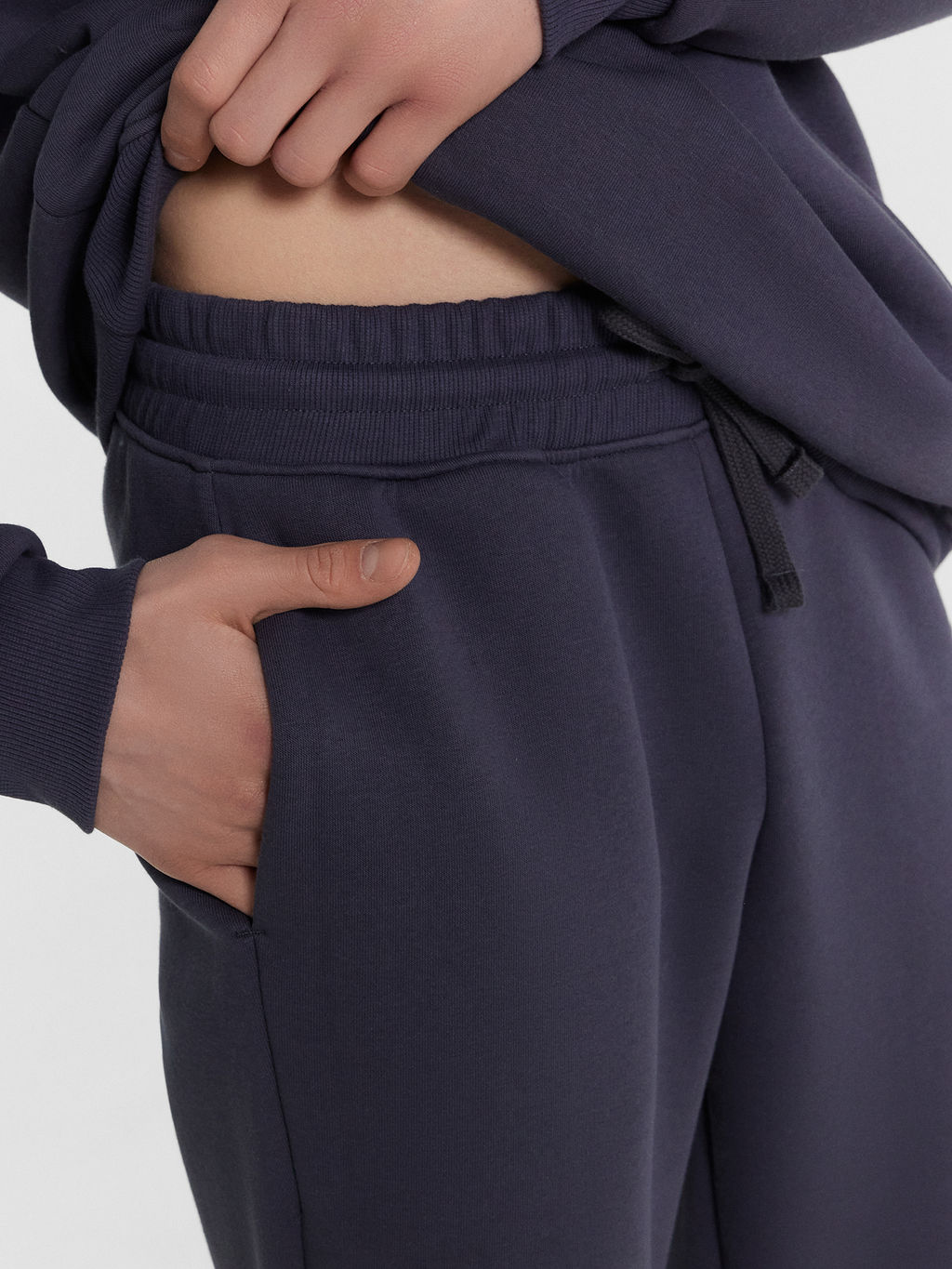 КОМПЛЕКТ МУЖСКОЙ (ХУДИ, БРЮКИ) антрацит 191013