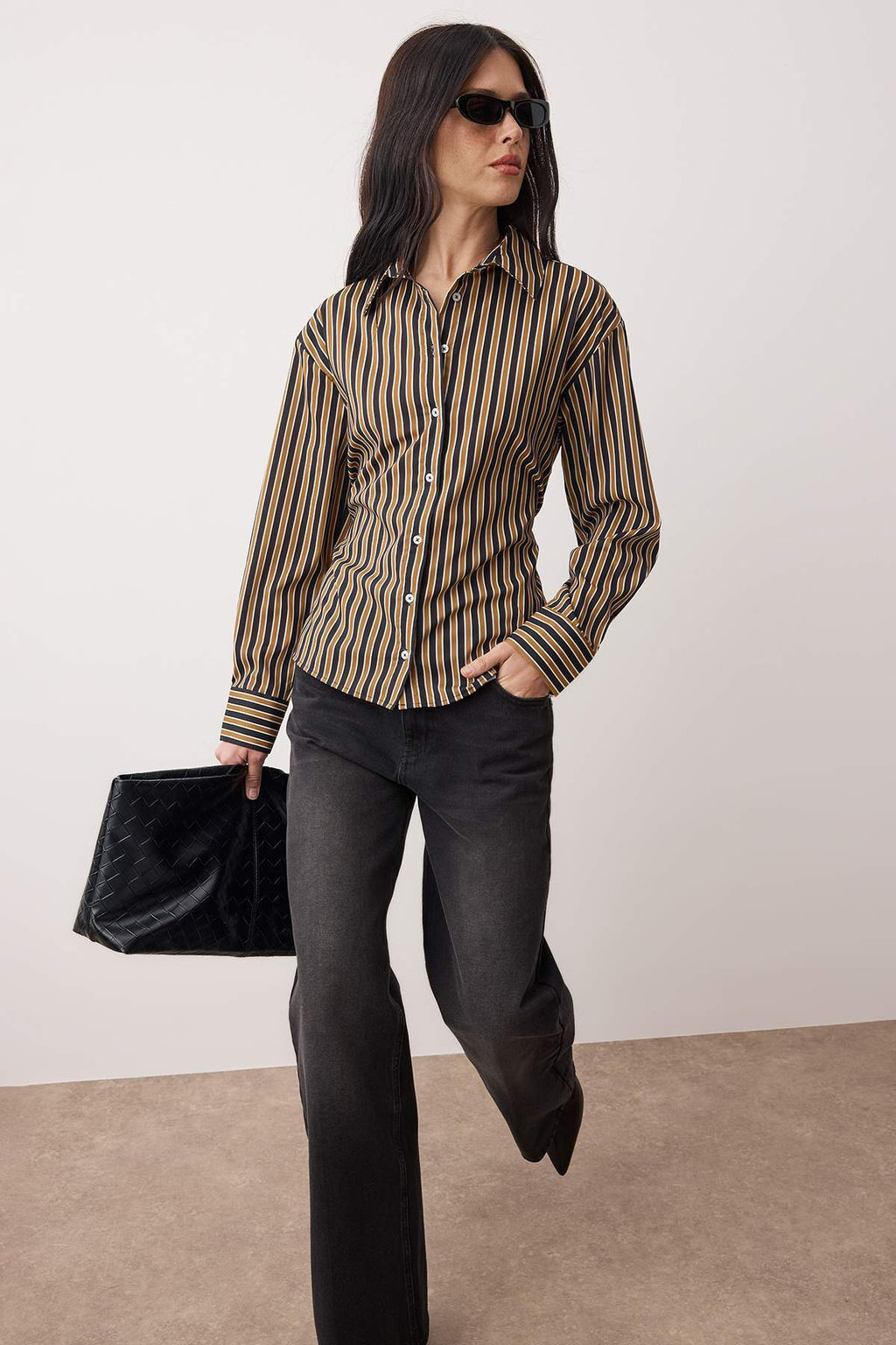 Hardal Cizgili Beli Ayarlanabilir Dokuma Gomlek TWOAW26GO00124 - Trendyolmilla фото 2