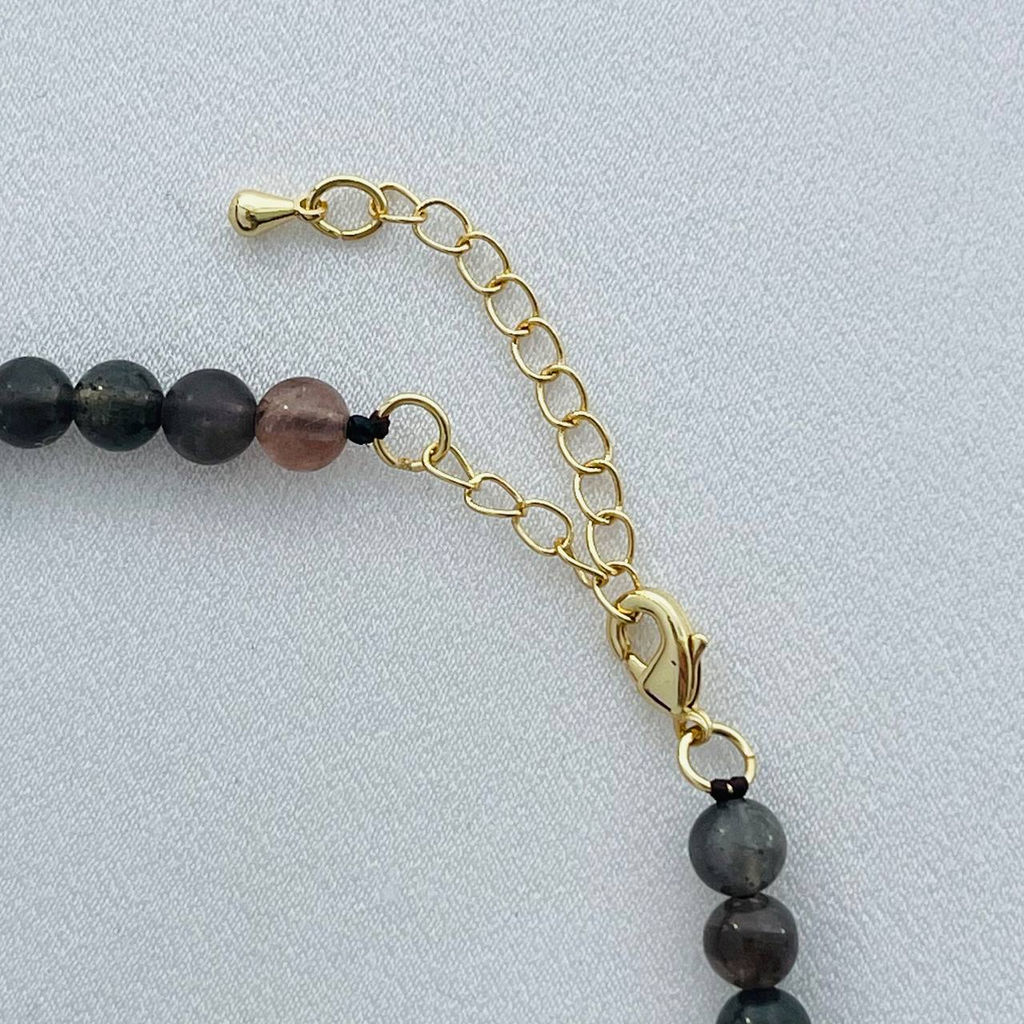 Бусы из Кошачьего глаза "Скаполит"