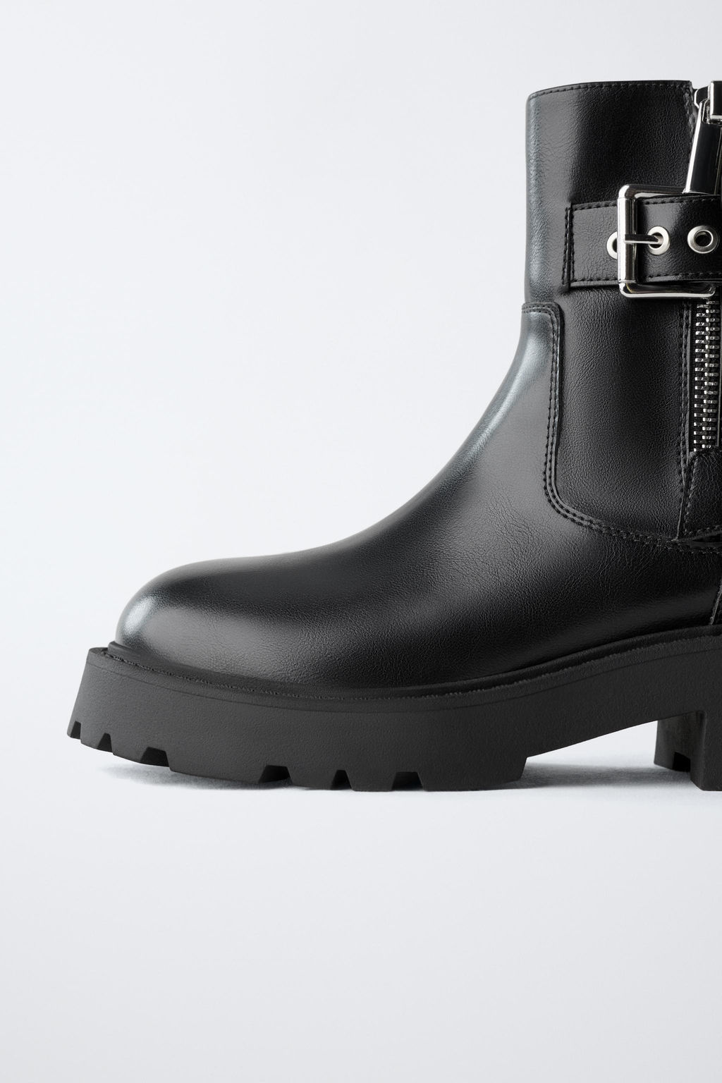 ANKLE BOOTS WITH BUCKLES - Zara фото 6