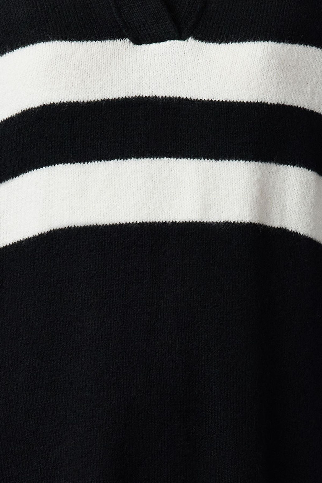 Siyah Cizgili Mini Triko Yumusak Dokulu Elbise TWOAW25EL00074