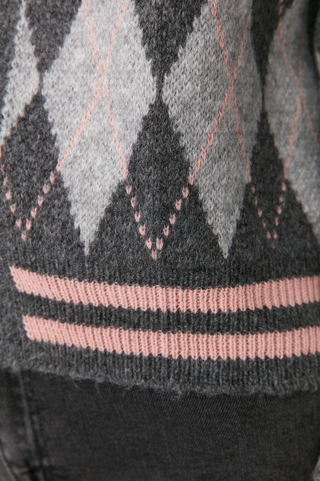 TRENDYOLMILLA Gri Yumusak Dokulu Baklava Desenli Triko H?rka TWOAW23HI00596  фото 4